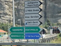 DSC_5669 The drive to Ventimiglia -- Le voyage à Vintimille