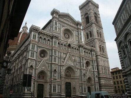 Il Duomo (Jul 02) Il Duomo & surrounding area (July 2002)