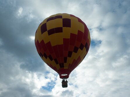 ABQ Balloon Fiesta (10 Oct 14) Chasing balloons at the Albuquerque Balloon Fiesta (Albuquerque, NM) -- 10 October 2014