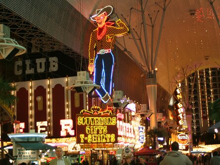 Downtown Vegas (Jan 06) Old Downtown & Freemont Street (January 2006)
