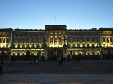 Buckingham Palace 2009 Buckingham Palace (25 December 2009)