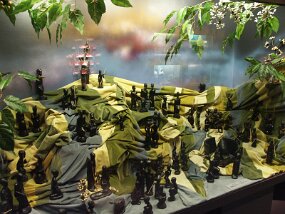 Christmas displays -- L&#39;Oratoire Saint-Joseph (29 Nov 03)    [ JHB Travel Photos ]
