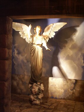 L&#39;Oratoire Saint-Joseph (29 Nov 03)    [ JHB Travel Photos ]