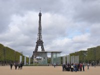 DSC_9619 Visiting the Eiffel Tower/La Tour Eiffel and the Peace Memorial -- A few days in Paris, France (21 April 2012)