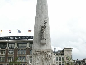 Dam Square Dam Square (3 May 03) National Monument, Royal Palace, De Nieuwe Kerk Museum (closed), & Madame Tussaud's Scenerama