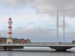 Malmö A short visit to Malmö -- the area surrouding Central Station and the marina (9 September 2012)