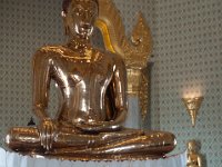 DSC_5963 Wat Traimit - Temple Of Golden Buddha -- A visit to the temples of Bangkok (Bangkok, Thailand) -- 24 December 2014