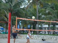 DSC_9724 Beach volleyball at South Beach 27 Sep 07