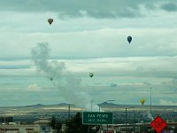 DSC_1776 Chasing balloons at the Albuquerque Balloon Fiesta (Albuquerque, NM) -- 10 October 2014