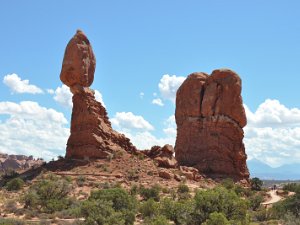 The Balanced Rock A visit to The Balanced Rock in Arches National Park (1 September 2012)