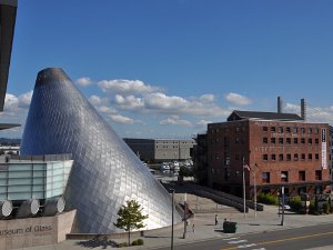 Tacoma... Tacoma (Museum of Glass, Tacoma Dome)